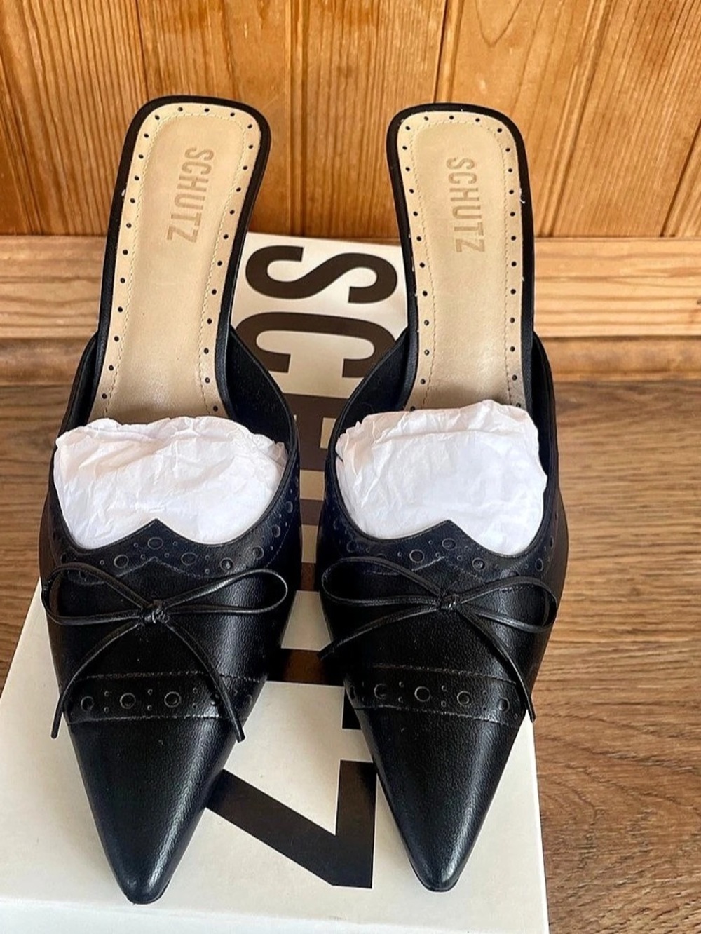 SCHUTZ Minny Black Nappa Leather Bow Pointed-Toe Mule Pumps US 7.5